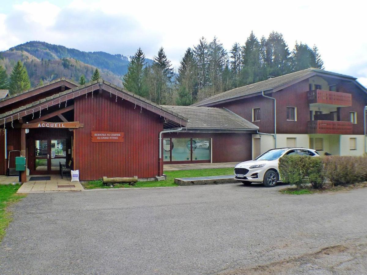 Studio Mansarde Avec Balcon, Piscine Et Parking Souterrain A Samoens - Fr-1-629-92 Kültér fotó